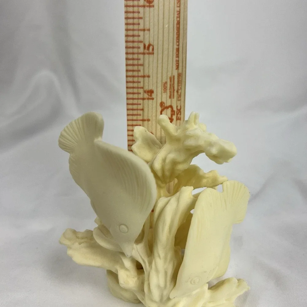 Vintage Style Cream Fish Coral Figurine Coastal‎ Nautical Beach House Decor